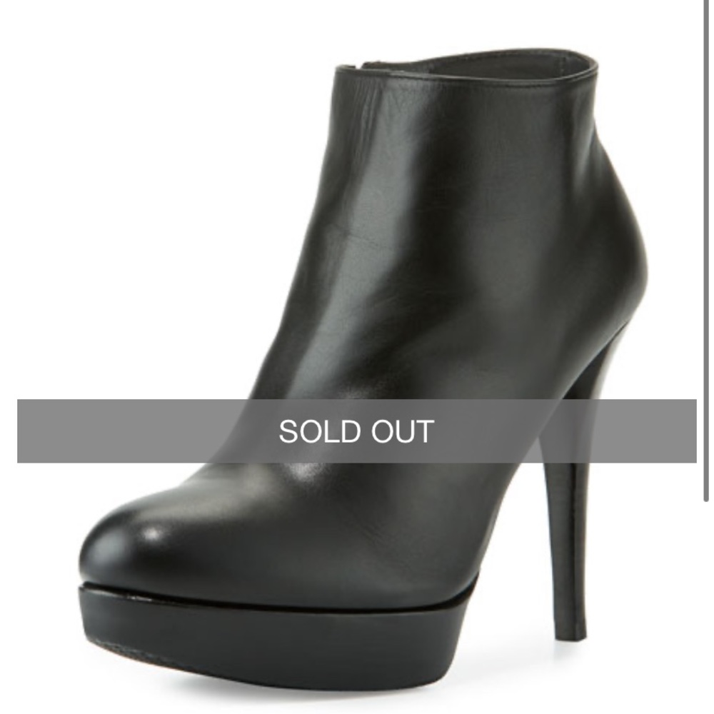 NWT Stuart Weitzman Gran Boots